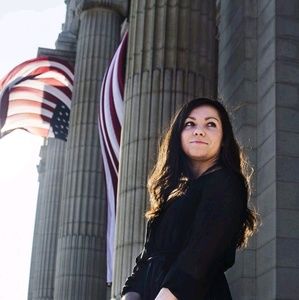 Meet your Posher, Christiana